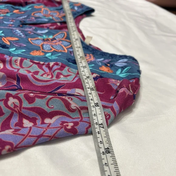 Soft Surroundings Tunic Top Large Pink Blue Floral Paisley Boho Embroidered S - Picture 12 of 14